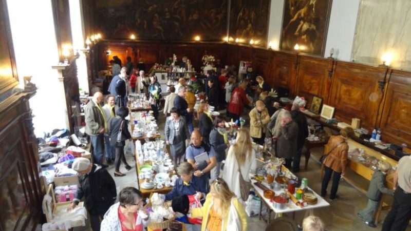 2024 findet der traditionelle St. Michael-Flohmarkt am Wochenende des 12. und 13. Oktober 2024 im Sommerrefektorium des Kollegs St. Michael statt. / Salvatorianer 2024 findet der traditionelle St. Michael-Flohmarkt am Wochenende des 12. und 13. Oktober 2024 im Sommerrefektorium des Kollegs St. Michael statt.