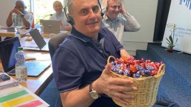 Am 3. Tag gab es Geschenke aus Brasilien sowie Süßigkeiten aus England und Polen / Salvatorianer Am 3. Tag gab es Geschenke aus Brasilien sowie Süßigkeiten aus England und Polen