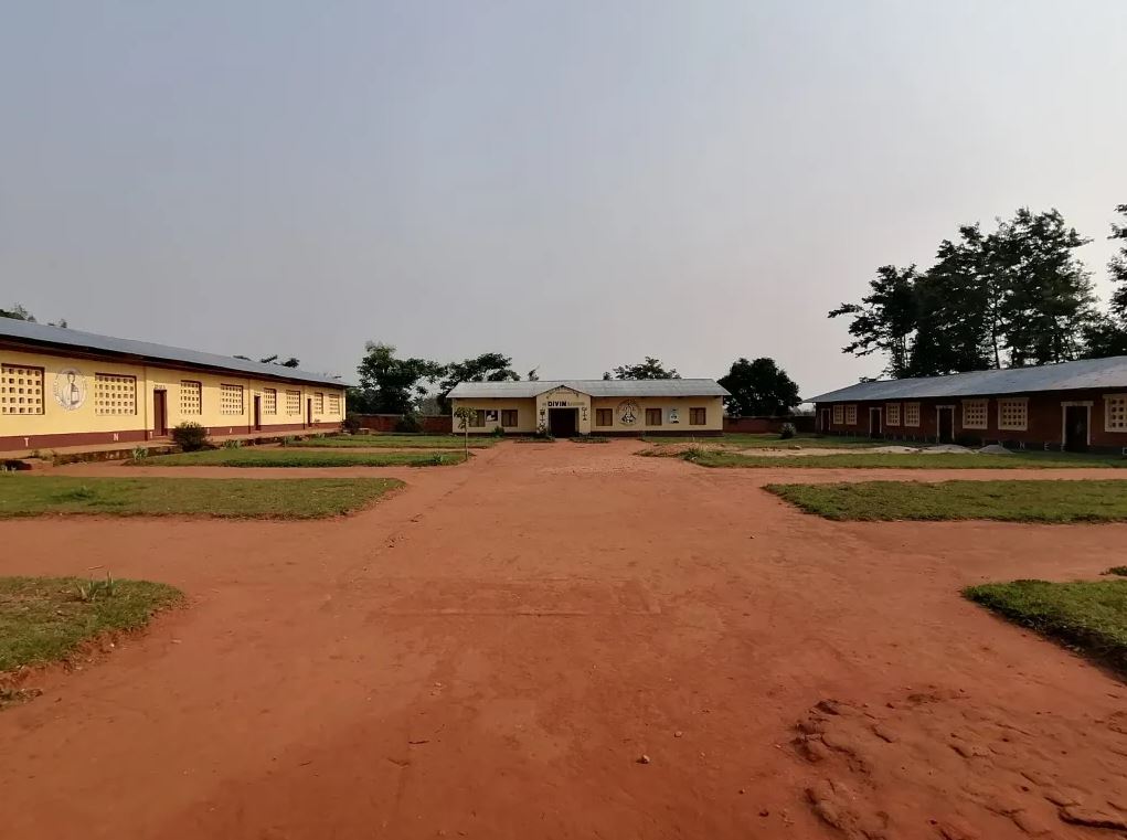 Neben einer Schule betreiben die Salvatorianer auf dem Gelände auch ein Ausbildungszentrum für junge Erwachsene.