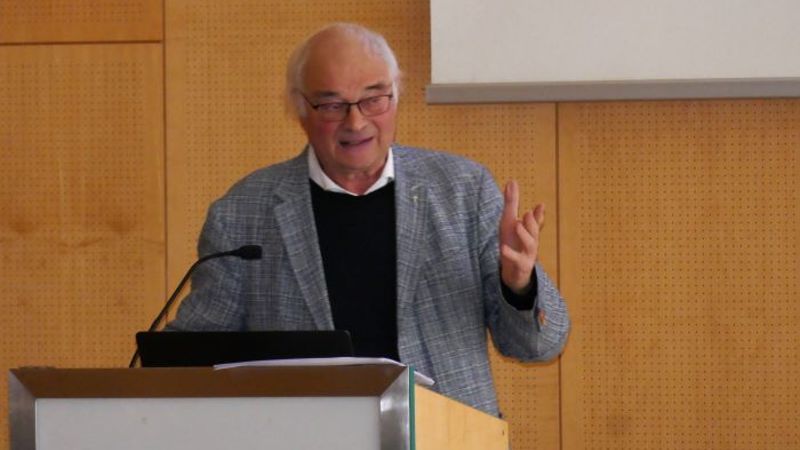 P. Peter van Meijl: Salvatorianer-Jubiläen wurden immer wieder zum Anlass genommen, um Zusammenhänge klarzulegen, Schattenseiten aufzuzeigen und Dankbarkeit zu äußern / ÖOK/ml P. Peter van Meijl: Salvatorianer-Jubiläen wurden immer wieder zum Anlass genommen, um Zusammenhänge klarzulegen, Schattenseiten aufzuzeigen und Dankbarkeit zu äußern