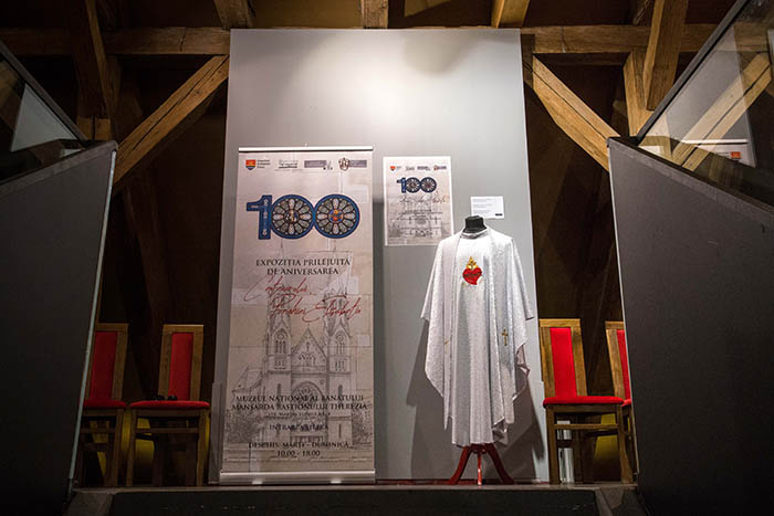 Ausstellung „100 Jahre Pfarrkirche Herz Jesu in Elisabethstadt'