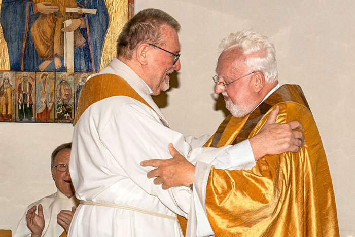 Am 23. Juni 2019 feierte P. Leo Thenner in St. Rupertus Graz-Hohenrain sein 40jähriges Priesterjubiläum / P. Leo Thenner Am 23. Juni 2019 feierte P. Leo Thenner in St. Rupertus Graz-Hohenrain sein 40jähriges Priesterjubiläum