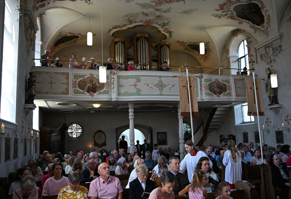 Zahlreiche Gäste waren gekommen, um mit den Salvatorianern zu feiern
