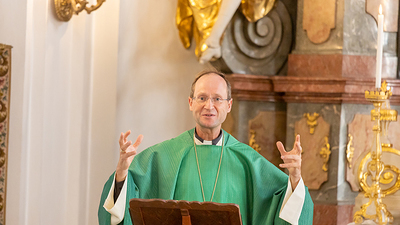 Weihbischof Stephan Turnovszky