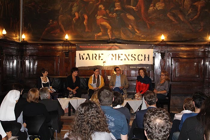 Podiumsdiskussion von Ware-Mensch in Wien St. Michael