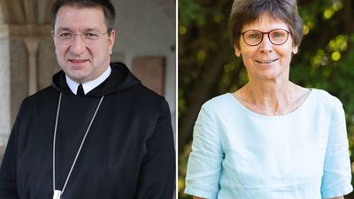 Erzabt Korbinian Birnbacher, Vorsitzender der Österreichischen Ordenskonferenz, und Sr. Christine Rod, Gerneralsekretärin der Österreichischen Ordenskonferenz, appelieren an die Politiker:innen der nächsten Regierungsverhandlungen sich an den christl