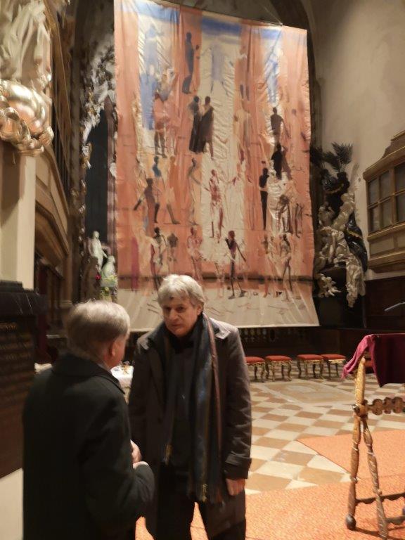 Das Fastentuch 2020 in der Michaelerkirche stammt vom Osttiroler Künstler Michael Hedwig / Andreas Krapf-Günther Das Fastentuch 2020 in der Michaelerkirche stammt vom Osttiroler Künstler Michael Hedwig