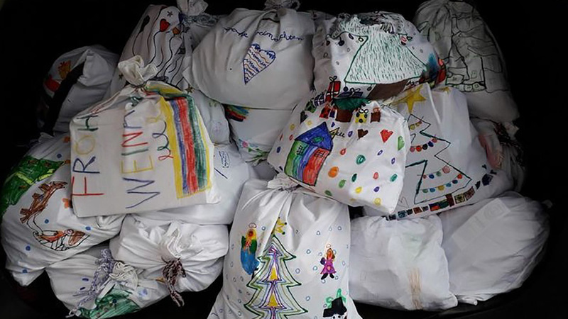 1600 Weihnachtssäckchen für Temeswar