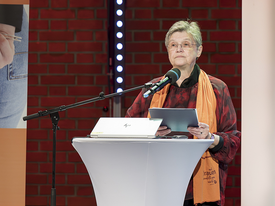Sr. Maria Schlackl setzt sich mit ihrer SOLWODI-Initiative gegen Menschenhandel und für den Schutz der Menschenwürde ein / © Martin Maria Eder Sr. Maria Schlackl setzt sich mit ihrer SOLWODI-Initiative gegen Menschenhandel und für den Schutz der Menschenwürde ein
