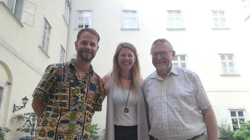 Lukas Korosec, Nadja Tschann und P. Josef Wonisch