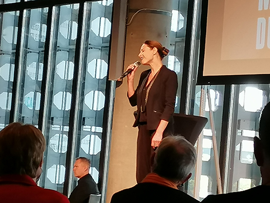Schauspielerin Daniela Dett bei der Veranstaltung 'Menschenwürde - du spielst eine Rolle' 18. Okt. 2020 in Linz / Robert Sonnleitner Schauspielerin Daniela Dett bei der Veranstaltung 'Menschenwürde - du spielst eine Rolle' 18. Okt. 2020 in Linz
